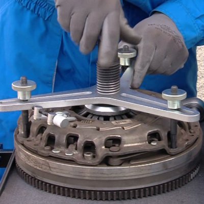 Комплект инструмента для работы со сцеплениями SAC - 2211