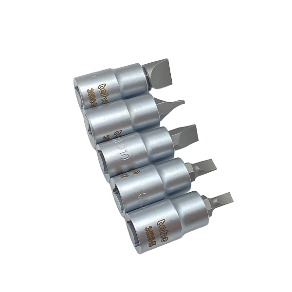 Головка торцевая 1/2" с шлицевой вставкой - TS0029